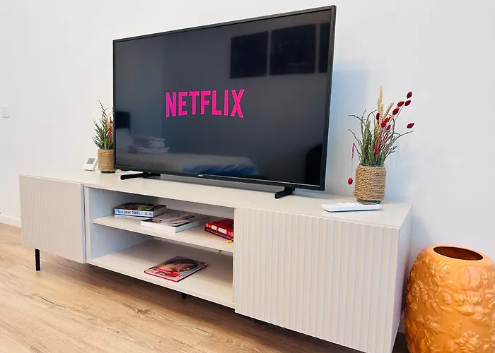 Ela Cotroceni - Self Check In & Free Parking Apartament